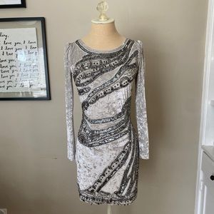 Kimchi Blue Silver Crush Velvet Long Sleeve Dress